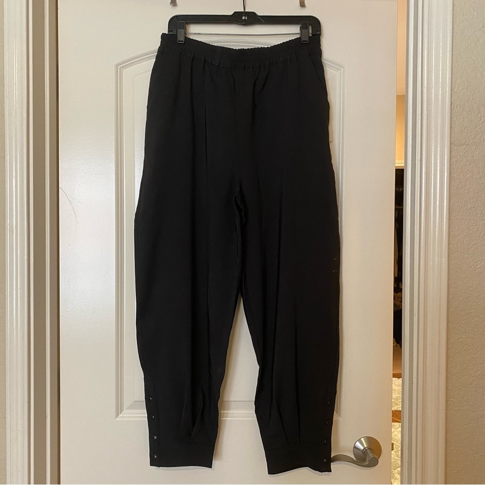 NWT Doe & Rae Pants